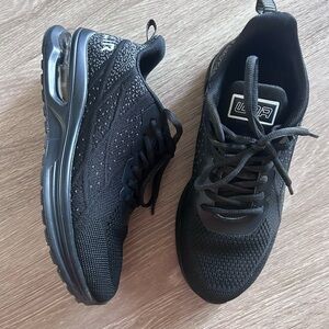 Black Knit Air Cushion Running Sneakers 7.5